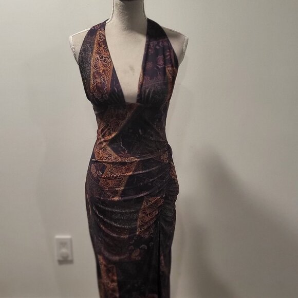 Urban Outfitters Size Medium Halter Dress, Brand New W/out Tags Never Worn - Picture 2 of 12